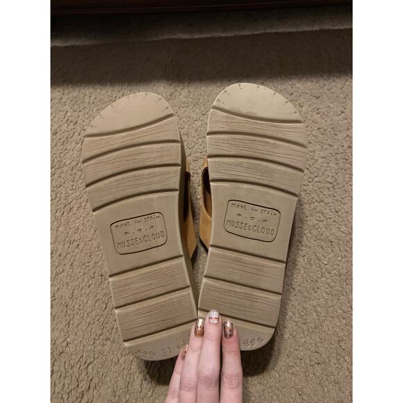 Women's Musse & Cloud platform Sandals size 37 (6) - Picture 5 of 5